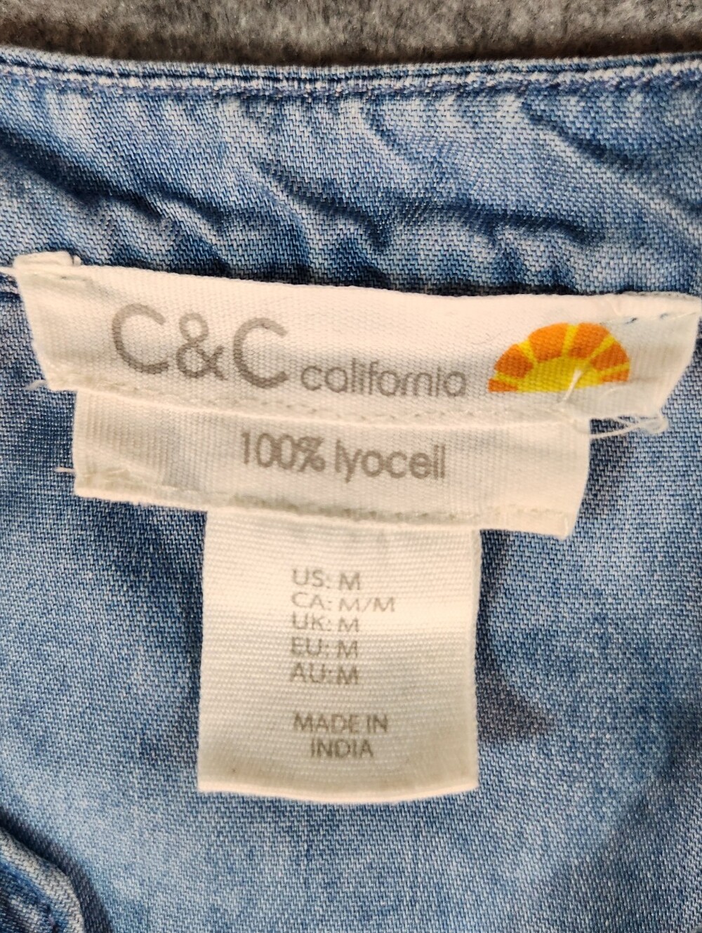 C&C California Light Blue Sleeveless Chambray Midi Dress Size Medium - Picture 2 of 7